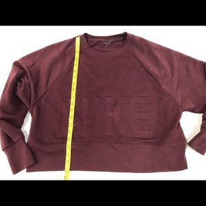 Nike cropped long sleeve sweatshirt. Size Small. Oversized fit